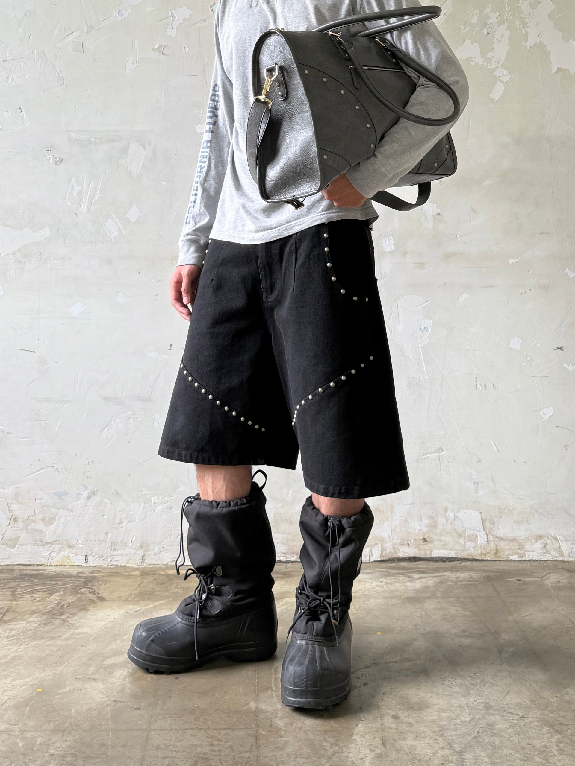 LONCHO “RIVET JORTS”