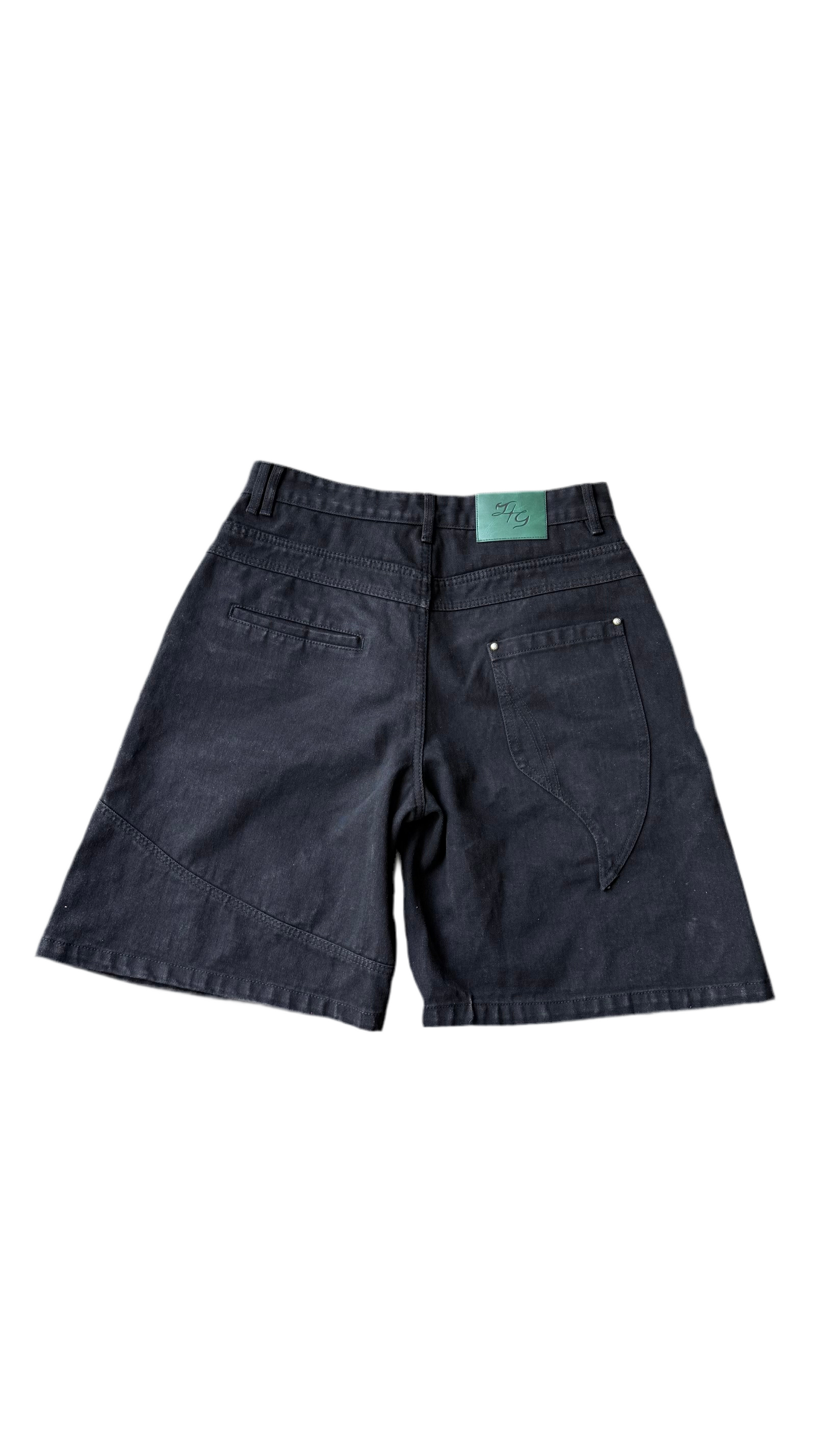 LONCHO “RIVET JORTS”