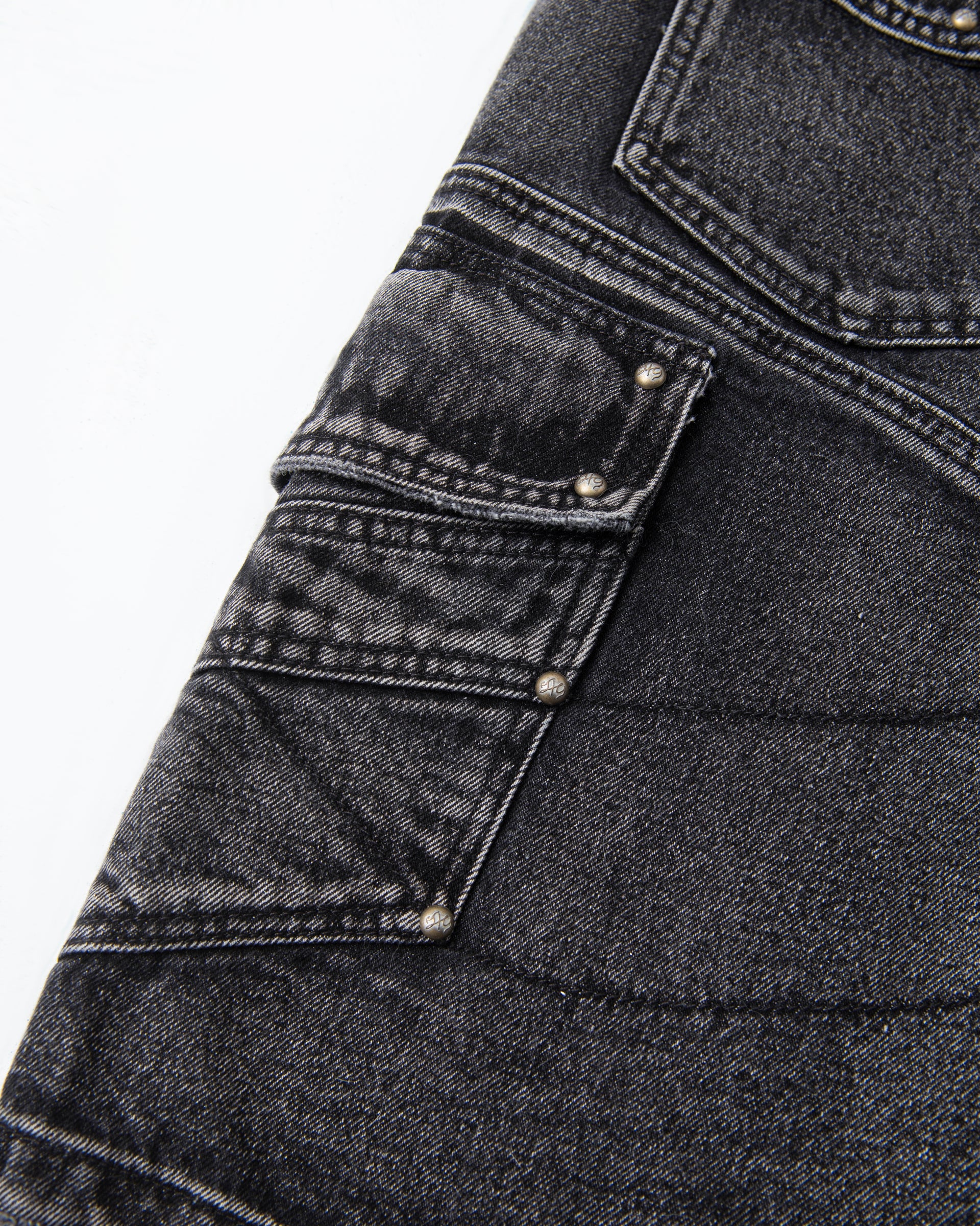 LONCHO “KNIGHT SHORTS BLACK”