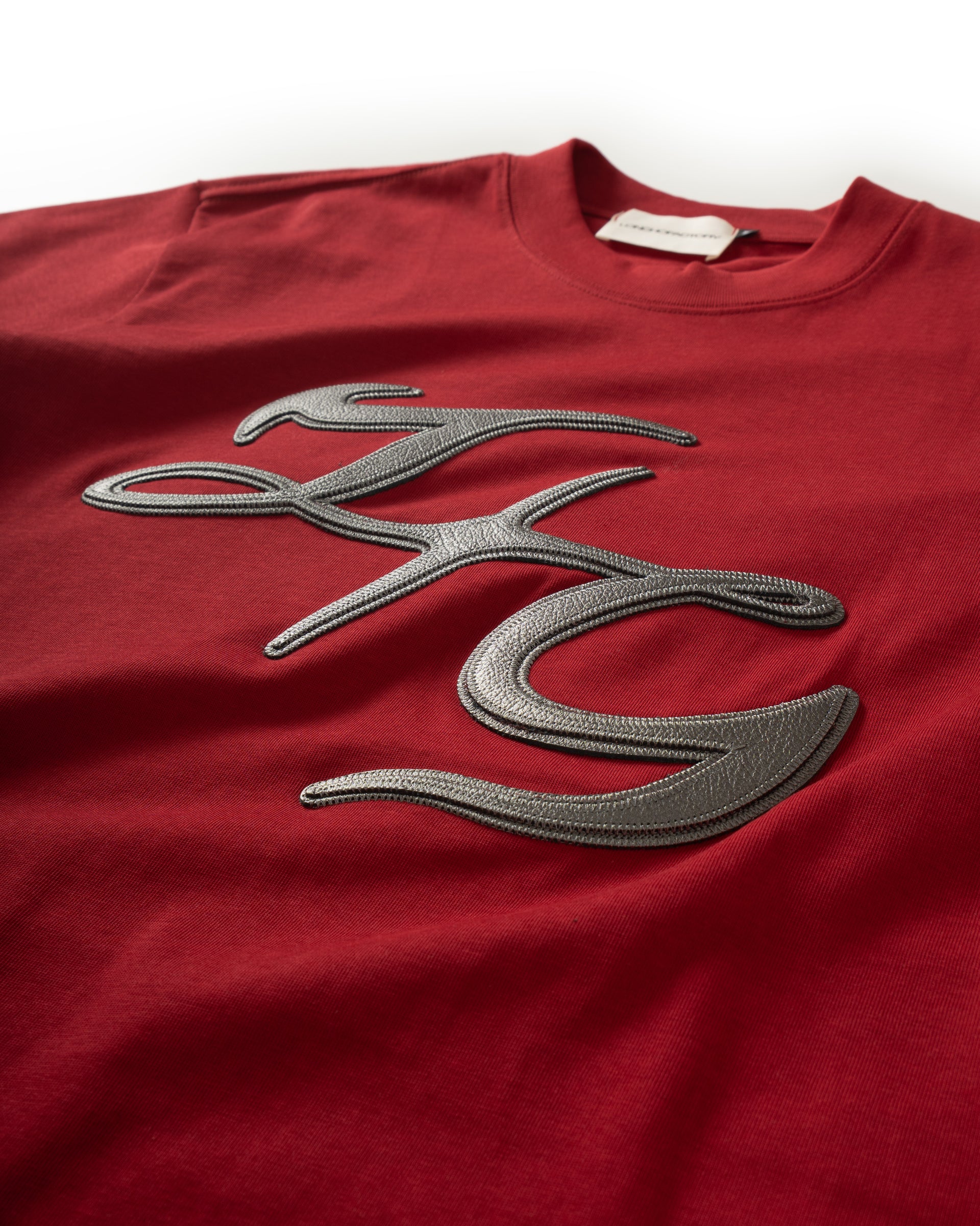 LONCHO “LEATHER LOGO TEE” MAROON RED