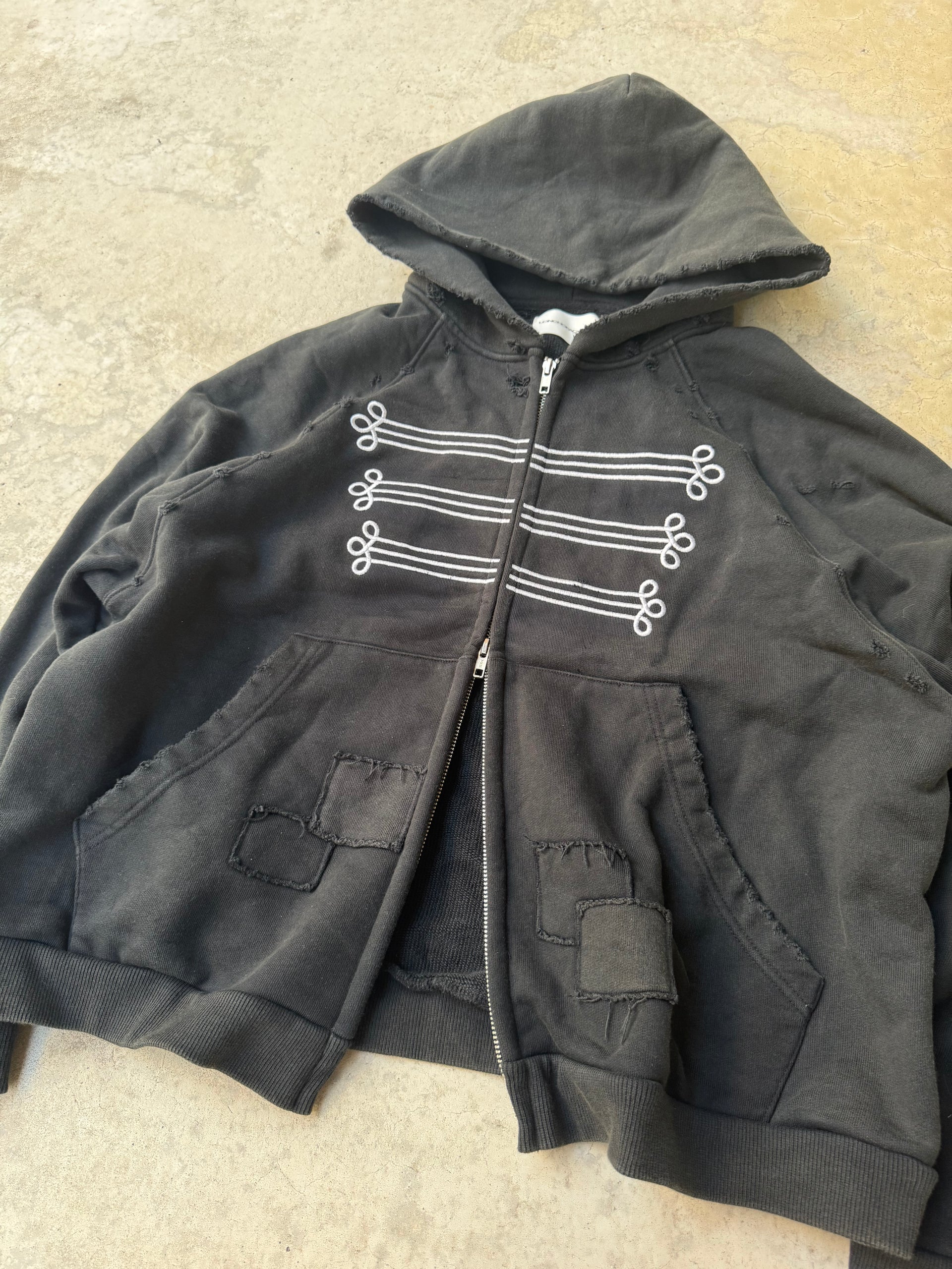 LONCHO RAGLAN NAPOLEON HOODIE