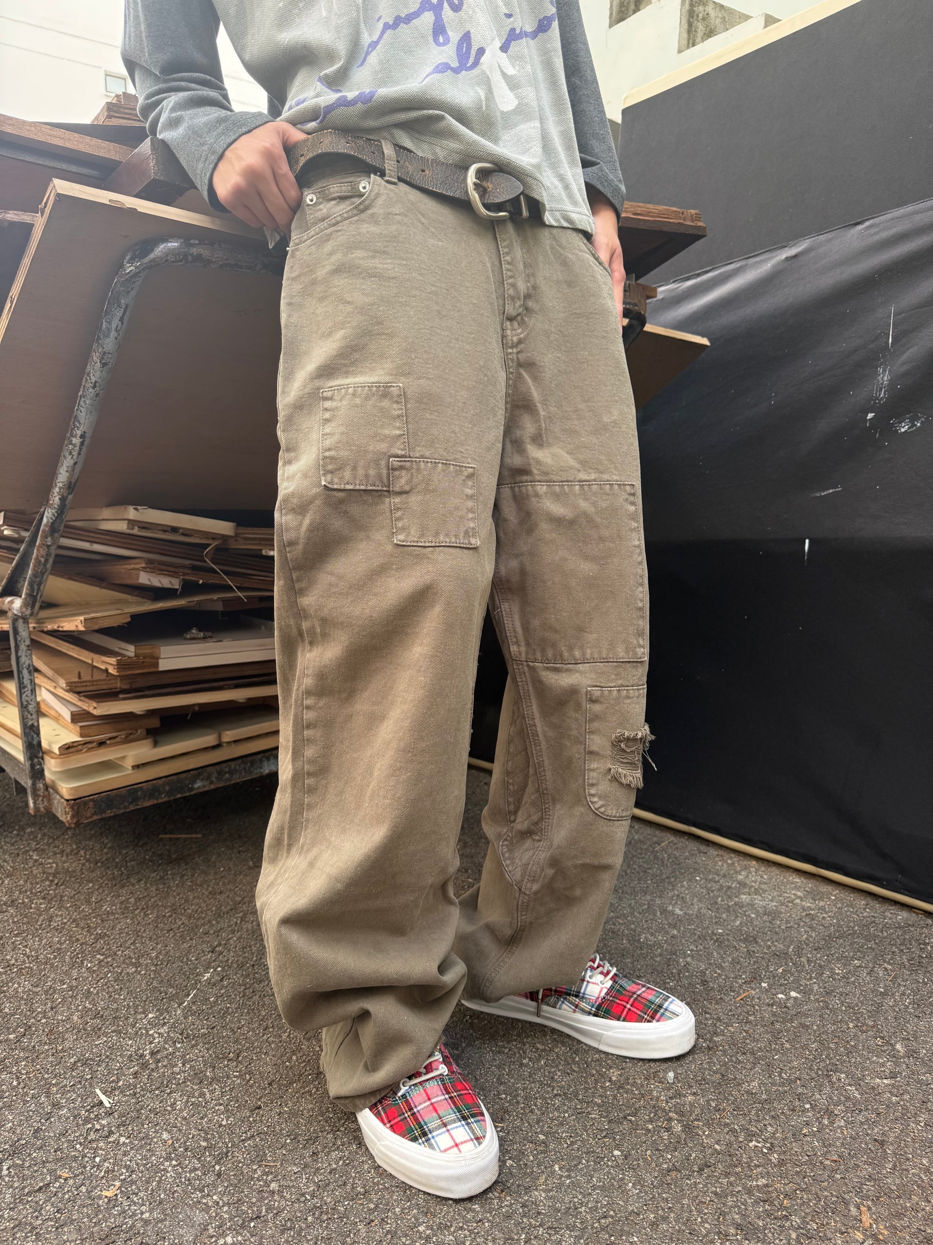 LONCHO REPAIRED CARPENTERS (OLIVE)